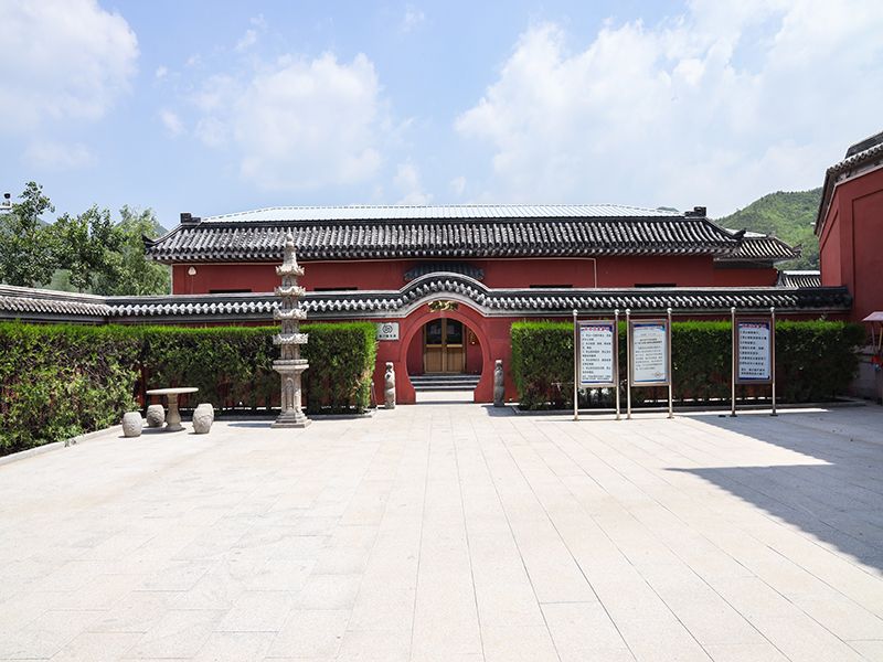 中秋节假期可以去凤凰山陵园选墓吗？凤凰山陵园购墓电话